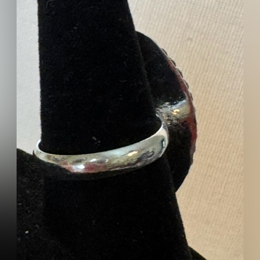 Ring - green Labradorite stone - silver tone - size 7 - new! - Picture 7 of 10